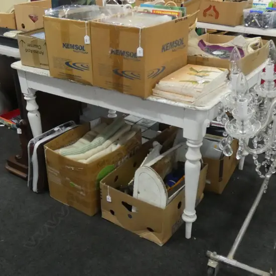 WHITE PAINTED KAURI KITCHEN TABLE 900 X 1200MM (IN NEED OF ATTENTION)