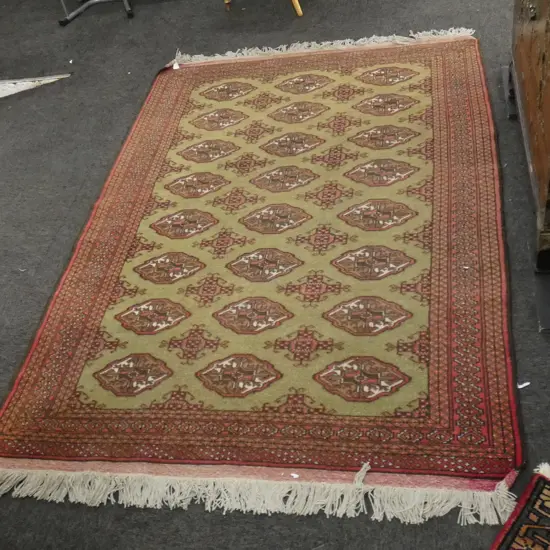 HAND KNOTTED RED & GREEN RUG 1900 X 1300MM