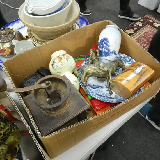 BOX MISC INCL ORIENTAL CHINA & ORNAMENTS ETC..