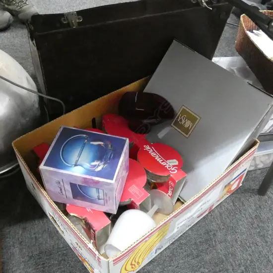 LG BOX ASST INCL GLASSWARE AS NEW IN BOXES 