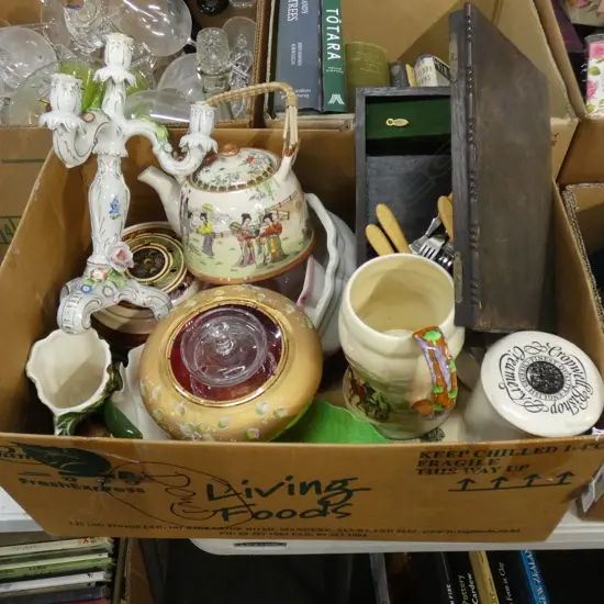 BOX LOT ASST. CERAMICS; VENETIAN GLASS BOWL, CASED FISH SET, ETC