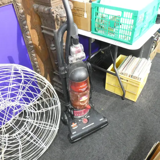 BISSELL POWERFORCE VACCUM CLEANER
