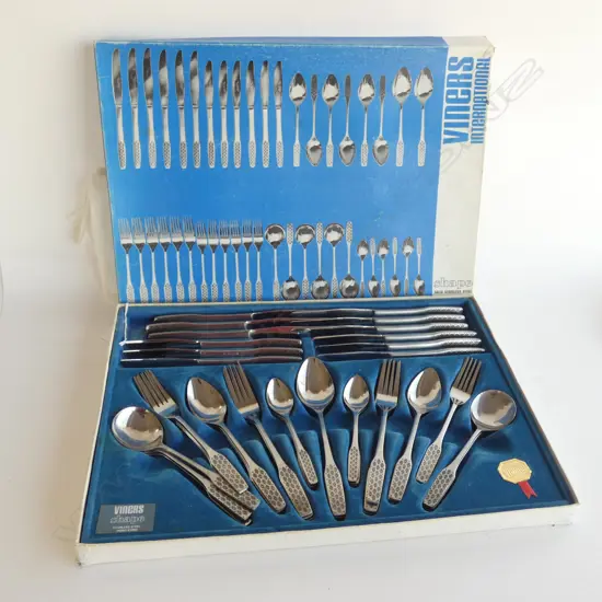 BOX SET VINERS CUTLERY (C1975) 44PC