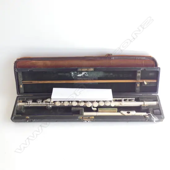 (19496)VINTAGE RUDALL CARTE FLUTE REPUTEDLY SILVER ?