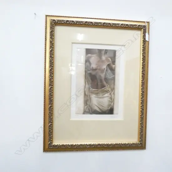 SIGNED NUDE PRINT 49/799 330x235mm GILT FRAME