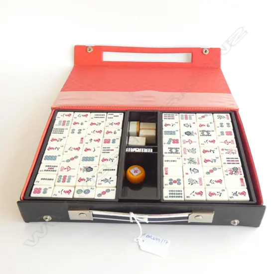 CASED MAH JONG SET W.295mm