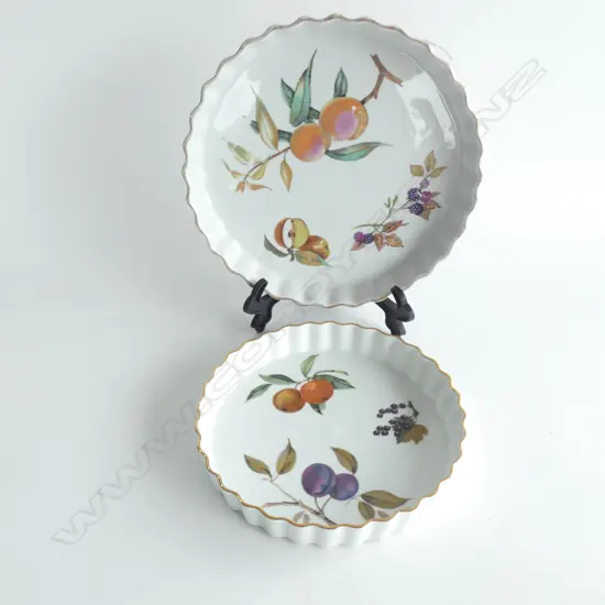 2 ROYAL WORCESTER 'EVESHAM' QUICHE DISHES 270mm dia