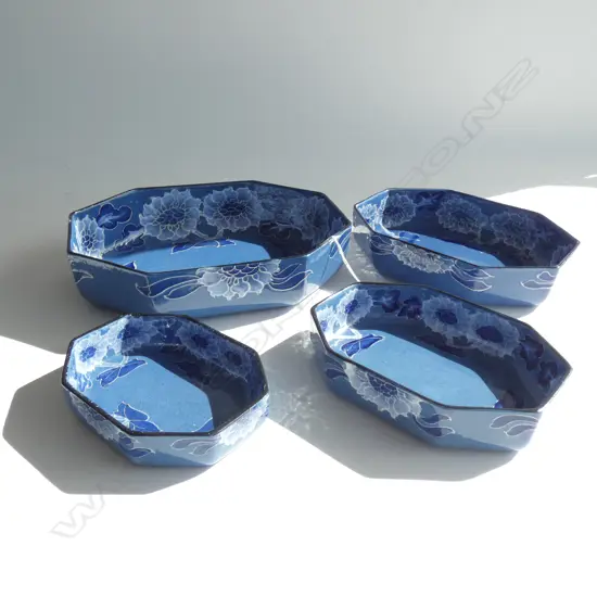 SET 4 GRADUATED BURSLEY CROWN POTTERY BLUE FLORAL OCTAGONAL DISHES  LARGEST L 225MM