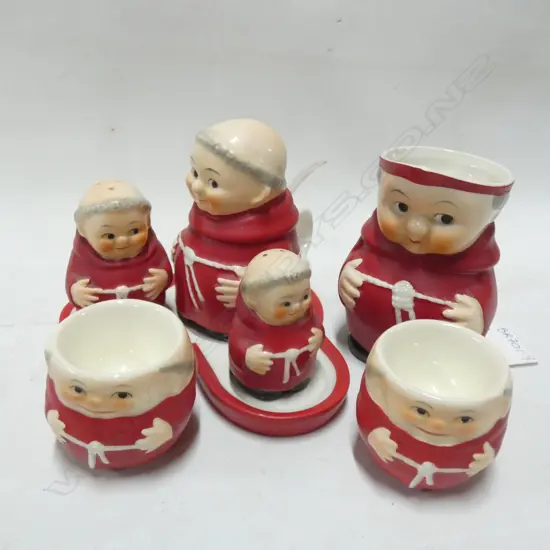 7 PC HUMMEL RED CARDINAL TUCK SET - S&P/  MUSTARD/TRAY/ EGG CUPS & JUG