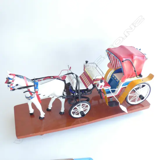PAINTED WOODEN HORSE & CART MODEL L.480mm