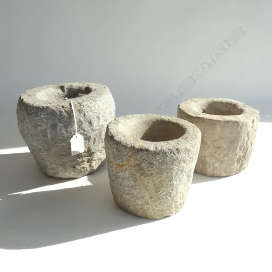 3 HEAVY STONE PESTLES H.150mm