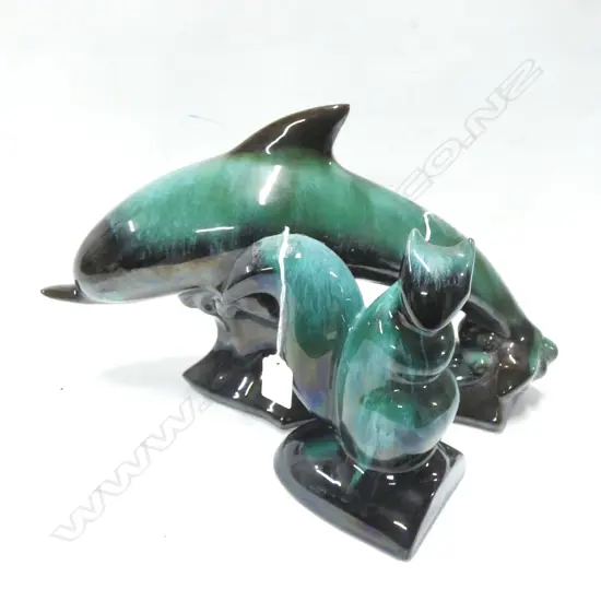 2 BLUE MOUNTAIN POTTERY PCES; SQUIRREL & DOLPHIN L.410mm