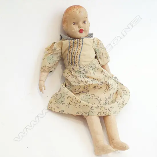 VINTAGE DOLL; CELLULOID HEAD / CLOTH BODY - MARKED 'PP' TO BASE OF NECK - SOME WEAR TO PAINT  L. 400MM 