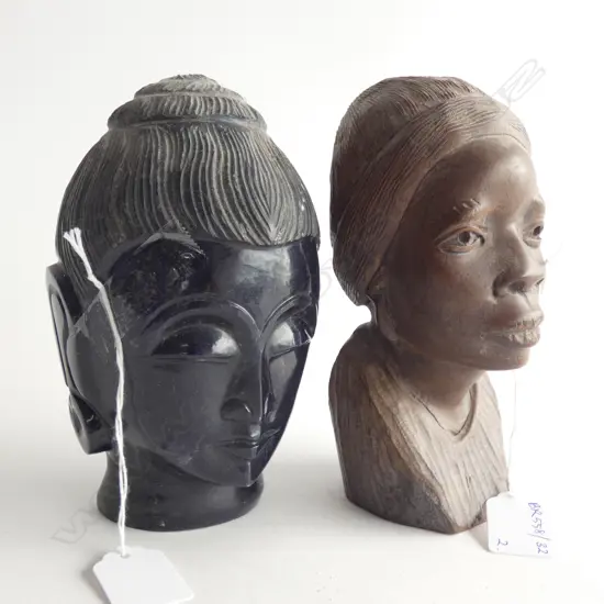 2 CARVED HEADS; BLUE STONE BUDDHA H.170mm + WOODEN AFRICAN WOMAN