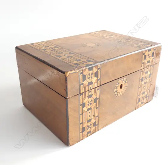 INLAID WOODEN BOX W.250mm