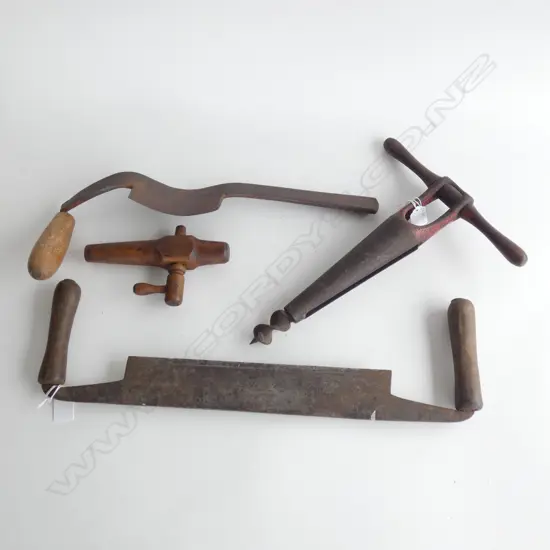 4 COOPERING TOOLS; KEG TAP, REEMER AND 2 DRAW KNIVES