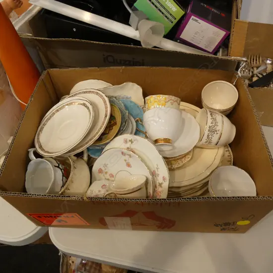 BOX LOT ASST CHINA INCL PART SET & TRIOS