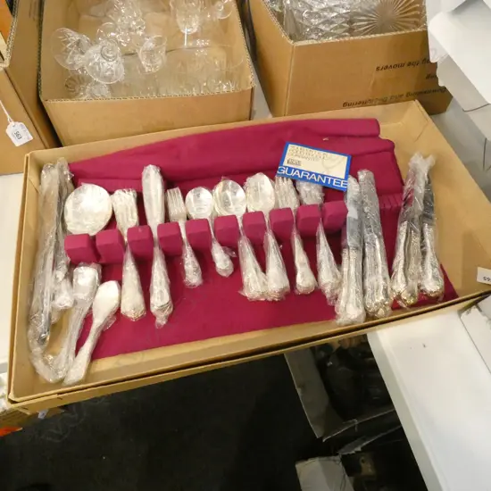 BOXED RODD 'CAMILLE' CUTLERY SET