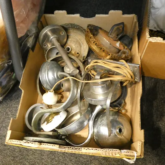 BOX ASST DECO LAMP FIXTURES 