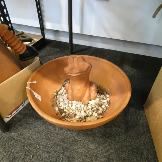TERRACOTTA FROG BOWL 350mm dia