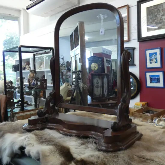 VICTORIAN TOILET MIRROR H.780mm W.700mm