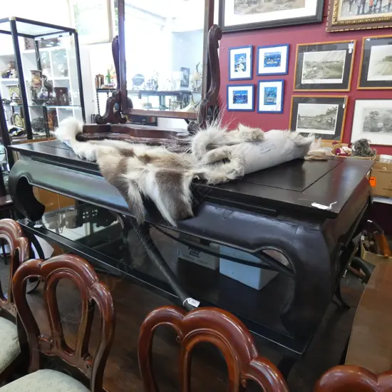 LARGE CHINESE COFFEE TABLE...