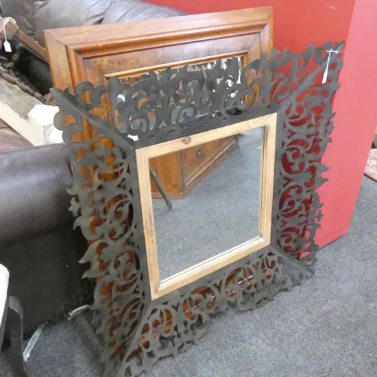 METAL FRAMED MIRROR  860 MM SQ