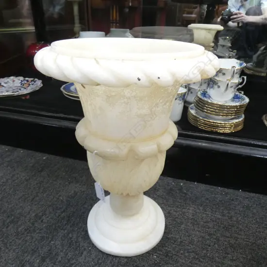 ALABASTER URN ON PLINTH (3 PARTS)