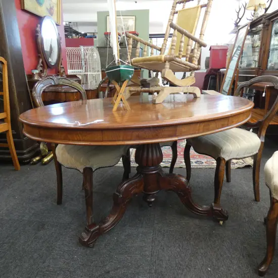 VICTORIAN LOO TABLE W.1330mm D.1030mm H.700mm