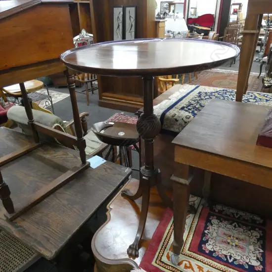 TRIPOD TABLE H.715mm 500mm dia