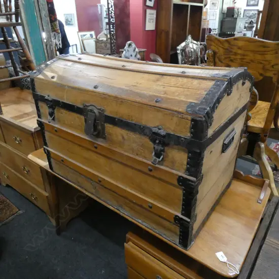 WOODEN TRUNK W.770mm