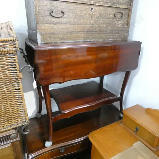 DROP SIDE POLISHED MAHOGANY TEA TROLLEY L.745mm