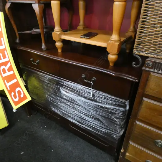 QUEEN ANNE STYLE DRESSER...