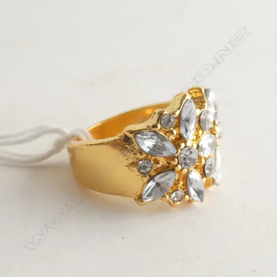 FANTASY HEAVY GOLD PLATED FAUX DIAMOND RING