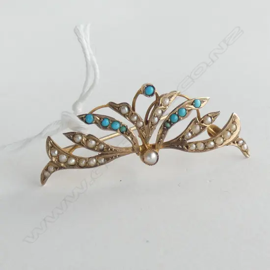 9CT EDWARDIAN TURQUOISE & SEED PEARL BROOCH 2.6 gms