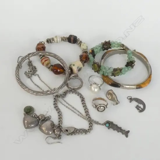 BAG ASST. STG SILVER & COSTUME JEWELLERY