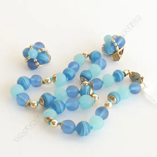 SET BLUE GLASS BEAD NECKLACE & CLIP EARRINGS