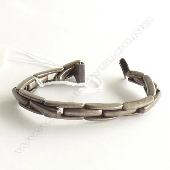 (19279) 1920'S SILVER WATCH BRACELET EXPANDING