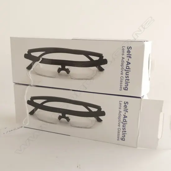 2 PRS SELF ADJUSTING LENS ADAPTIVE GLASSES, NEW