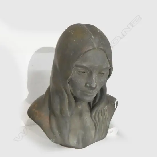 RODERICK BURGESS SOLID BRONZE BUST YOUNG LADY MID. 1970s H.230mm