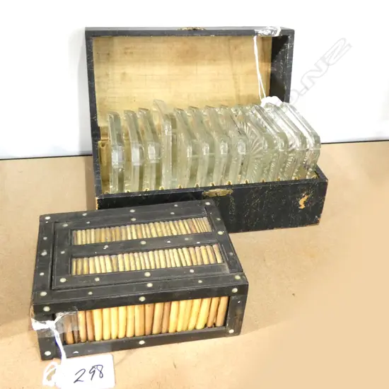 QUILL SLIDING LIDDED BOX (130 x 90mm.) + BOX 12 VINTAGE GLASS COASTERS