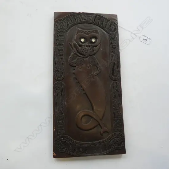 CARVED RESIN? MAORI SERPENT 180 x 380mm.