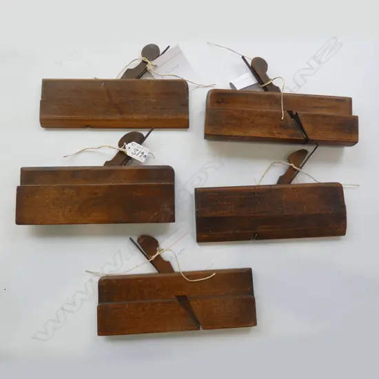 5 VINTAGE MOULDING PLANES L.240mm...