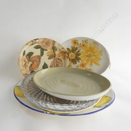 6 ASST LGE PLATES & PLATTERS INC 3 CROWN LYNN; TOPAZ, CAMILLE & EGMONT