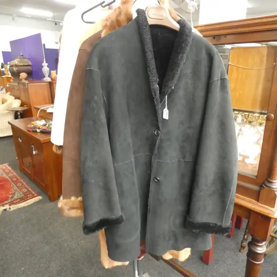 ITALIAN 100% BLACK LAMBSKIN JACKET