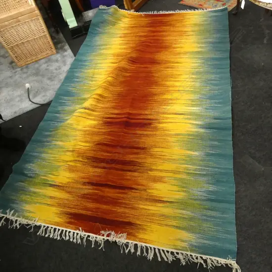 VIBRANT FLAT WEAVE RUG 2430 x 1540mm
