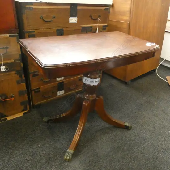 REGENCY STYLE SIDE TABLE W.705mm