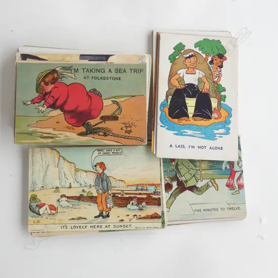 100 (APPROX) EARLY SEASIDE POST CARDS