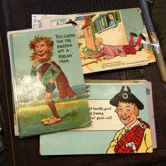 APPROX 40 SCOTTISH HUMOUR POST CARDS