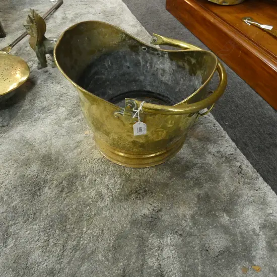 BRASS COAL SCUTTLE L 330mm.